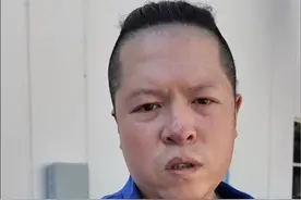 🇺🇸美国工厂打工！过节放长假高高兴兴的，带着家人出去旅游！假期结束回来上班，才知道自己被炒鱿鱼了！人瞬间就懵了，房贷、车贷改怎么办？#美国#美国生活#海外生活视频封面