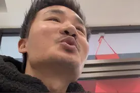 表面奶茶店，实则卖保健品，推销各种套餐视频封面