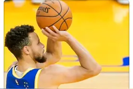 库里连进105记三分破吉尼斯世界纪录！#库里 #杨毅