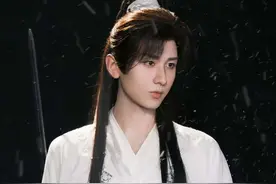 成毅在《赴山海》对于人物的塑造太绝了，肖明明刚刚穿越成萧秋水