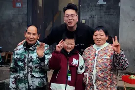 这是一个普通农村女性的故事 张大娘一生坎坷，经历多次风波与变故，仍努力生活，我希望大娘的生活终将迎来欣喜，加油！#记录真实生活 #三农 #感人故事 #生活百般滋味你要笑着面对视频封面