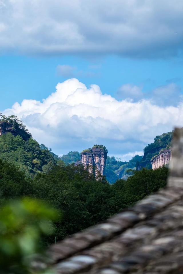 春游武夷山，最不该错过的，是这场“水上明月”——「月映武夷」
