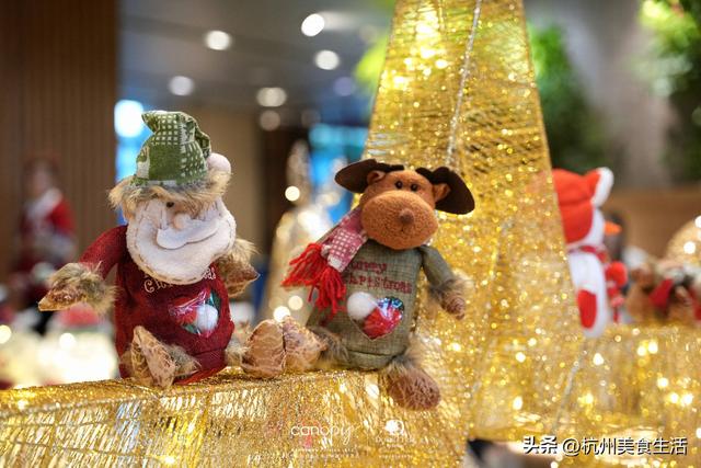 杭州和达希尔顿逸林酒店&金沙湖和达希尔顿嘉悦里酒店圣诞亮灯