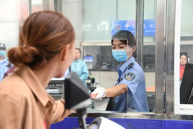 出入境人次超300万的瑞丽口岸，一定要去看看！
