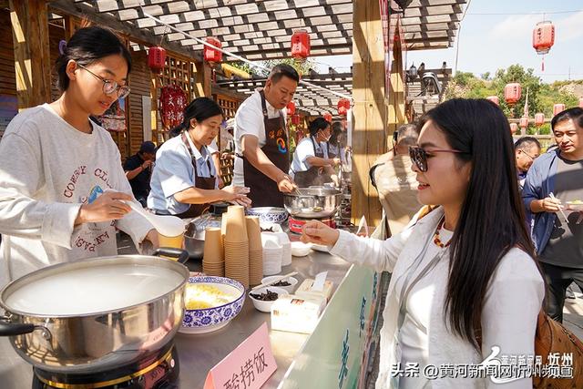 偏关县：从“风口穷县”到“绿富美”的山西样本