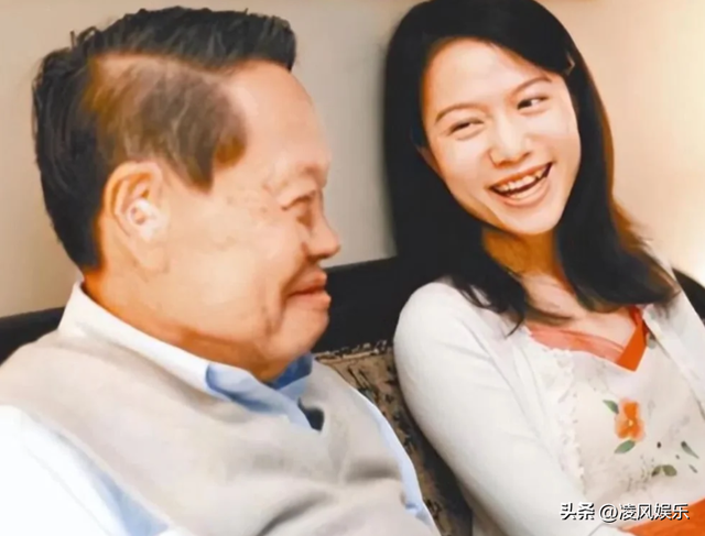 杨振宁的第一任妻子，18岁的杜致礼有多美？这张照片给出答案！