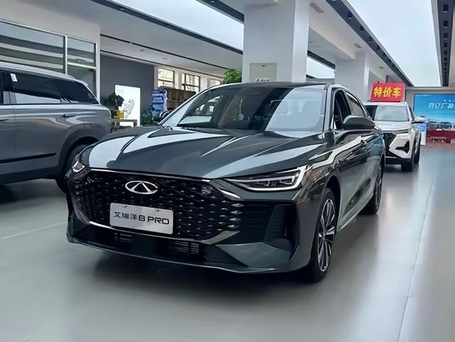 你发现没有？2026年还在坚持买油车的人，基本都逃不出这4种情况