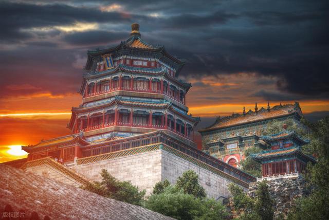 刚从江西回来，毫不客气说：北京就是全国郊区城建天花板。