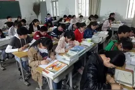 初二大多数孩子成绩都会掉队！不想被淘汰，这几件事要狠狠抓起来图片