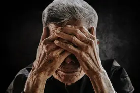 盘点世界上寿命最长的十个人，127岁只能垫底，榜首横跨三个世纪图片