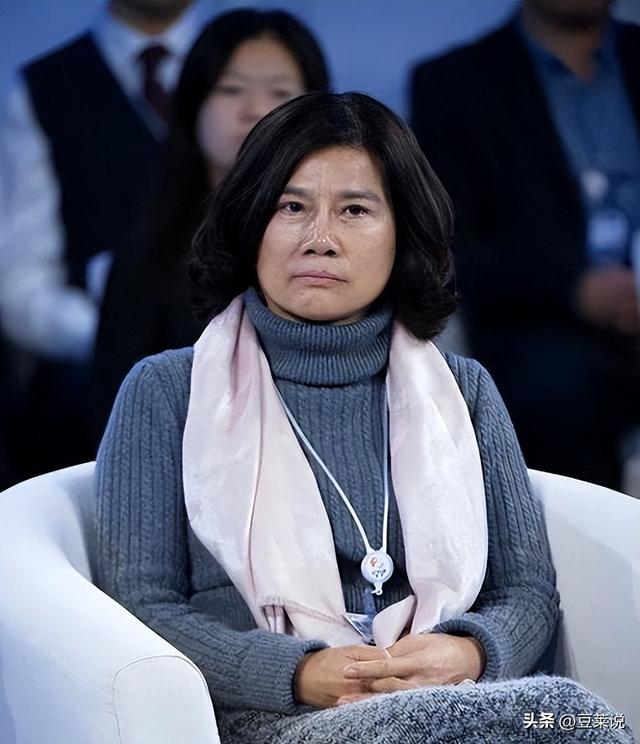 董明珠卸任仅1天，令人担心的事发生，王自如的话终于有人信了