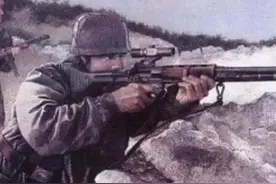 二战德军伞兵利器——集冲锋枪，机枪，狙击步枪于一体！图片