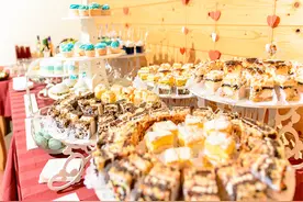 漂亮又年轻的农村相亲女，月工资3000，她提出的条件却让我鄙视！图片