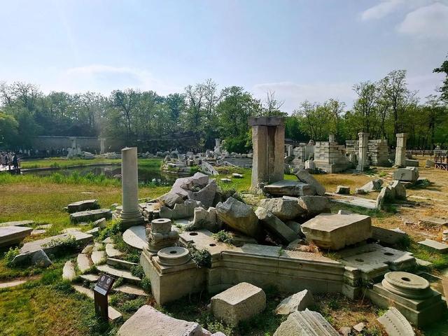 乾隆最宠的“断舍离大师”，竟是圆明园瘸腿修竹工！