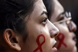 怎么辨别艾滋病携带者？会出现哪些典型症状？一次说清楚！图片