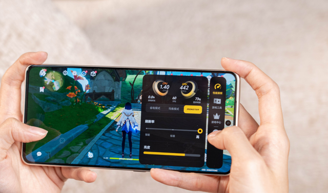 10月国庆优惠后，价格“跌至新低”的3款手机，16GB+512GB用六年