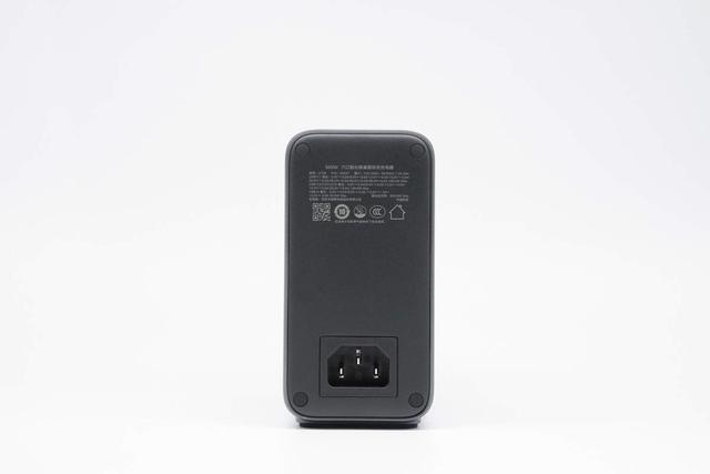 业界首款满血版PD3.1快充，绿联500W氮化镓充电器拆解