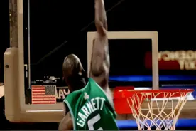 摸篮板上沿并非遥不可及，NBA有4人无限接近 詹姆斯上榜图片