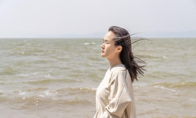 女人喜欢上你，不会说“我喜欢你”，而是说这 7 句话