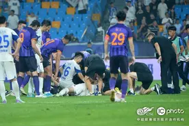 武汉三镇球员吾米提江·玉苏普今日出院，中超联赛官方发文：希望所有运动员们都能远离伤病图片