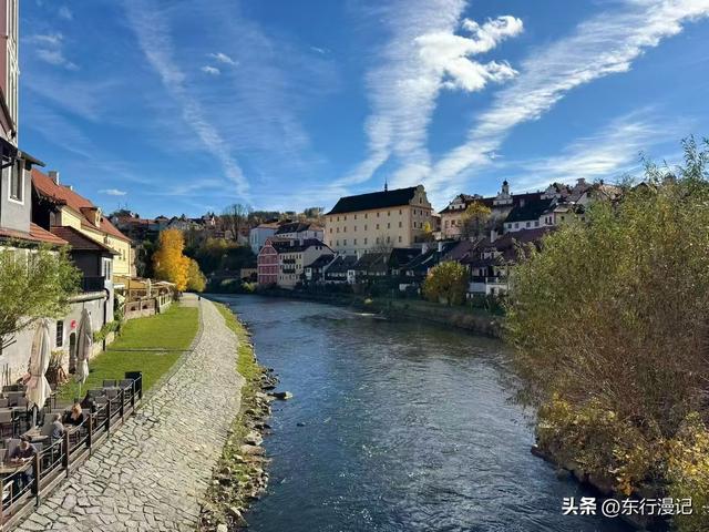 多瑙河畔的移动课堂：张明教授用单车解锁了欧洲的隐藏密码