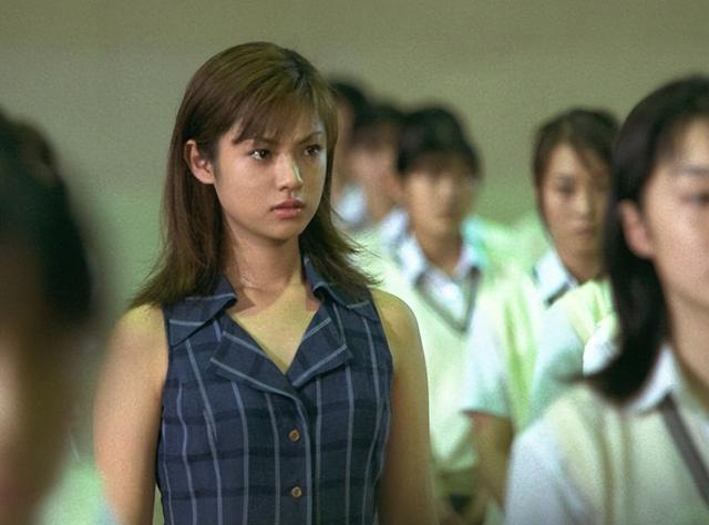 日本女神痴迷裸体瘦身，外表甜美身材好，认为裸体是把压力脱掉