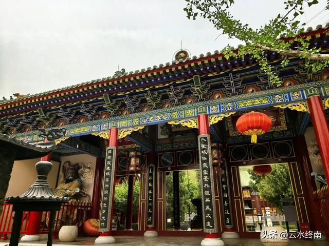 太低调了！八仙中汉钟离诞生的道观，就在渭河边地窑院，少有人知