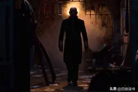 午夜的钟声刚过，恐怖的脚步声从楼下传来，杰克紧握手枪对准门口图片
