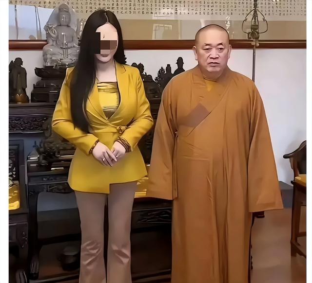 越扒越惊心！你根本想象不到释永信在少林寺的奢靡生活有多离谱？