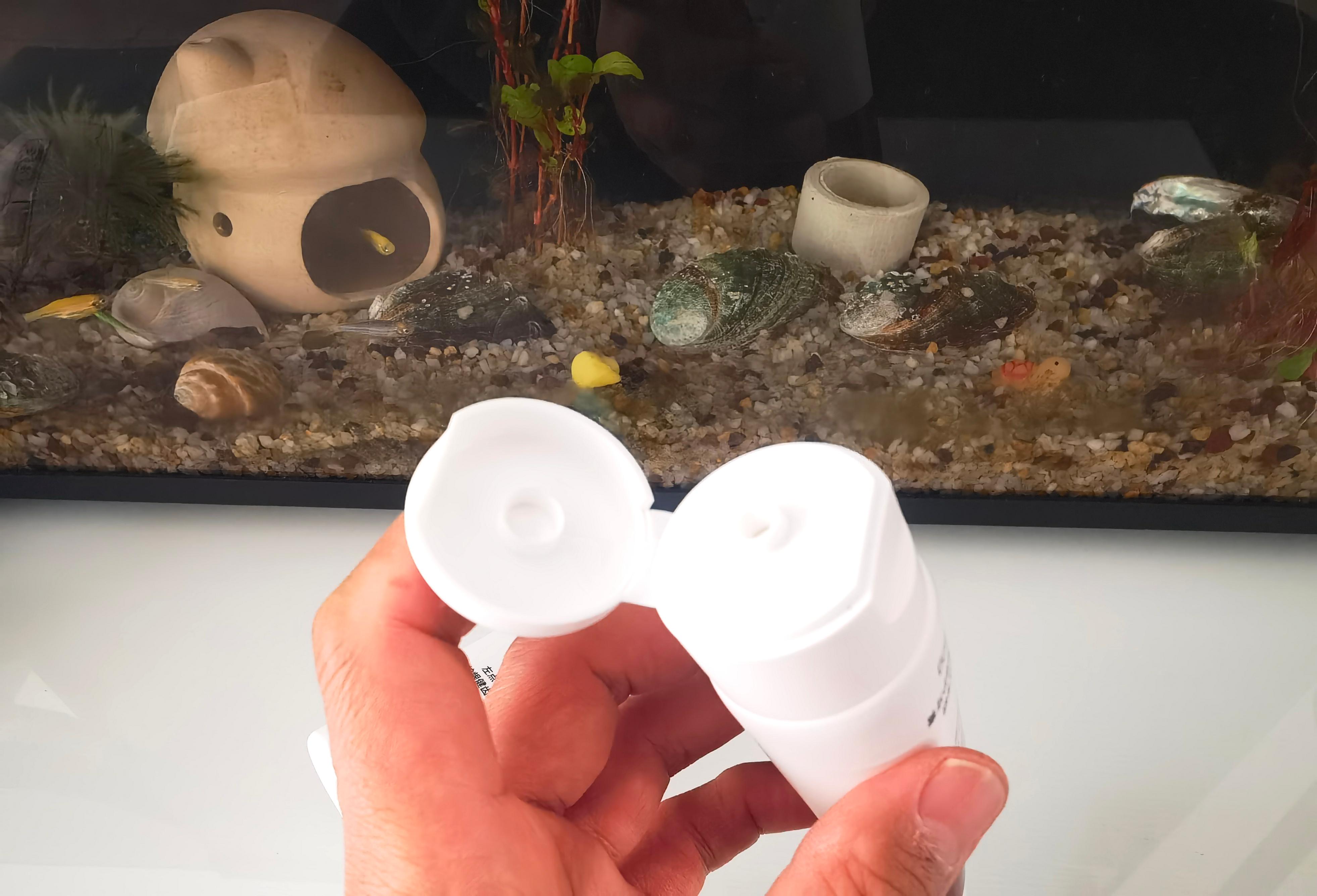 牙釉质修护再生硅牙膏护龈健齿配奢侈风金属柄牙刷,坏牙佬有救了