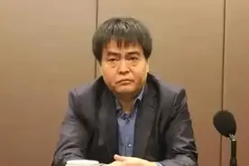 新年首“虎”，长期在烟草系统任职图片