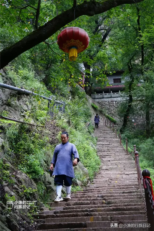 距西安3h的隐世秘境，又美又仙又惊险！人称小华山，看一眼就腿软