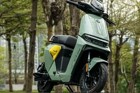 露营骑行装备来了！九号电动车F2z 110帮你实现说走就走的旅行图片