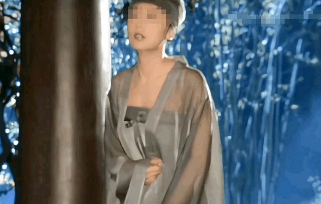 揭秘尼姑庵真相：表面佛门实则妓院，穿黑丝戴假发，香客人来人往