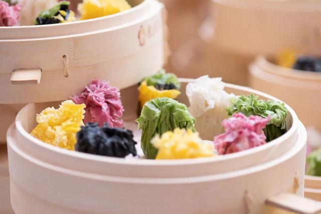 激增63%！这座让“外国人”着迷的中国古城，到底有什么？