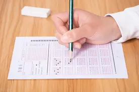 高考到底是按学籍地录取还是户籍地录取？图片