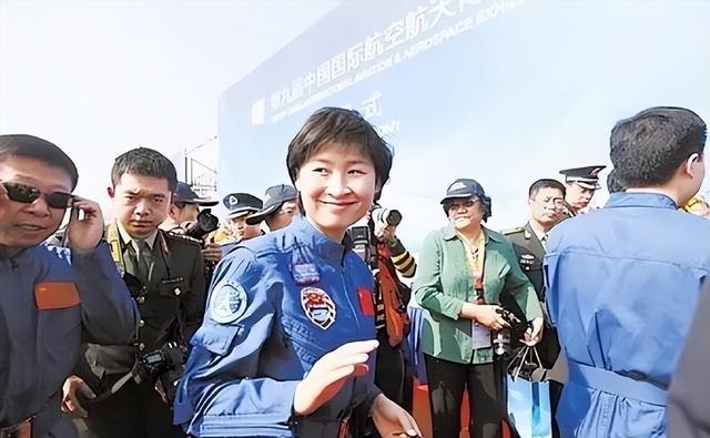 女航天员刘洋：结婚8年不生孩子，首次升空前为丈夫留下2条遗言