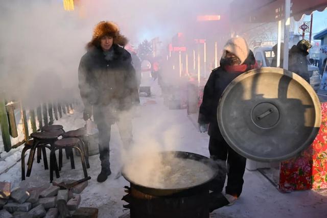 爱辉区第八届满族颁金节暨四嘉子满族乡第三届“莫勒真”大会盛装启幕