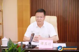 柳州市委书记调整图片