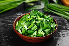 几块钱一斤的一把韭菜籽，就能固精补阳，提升实力！图片