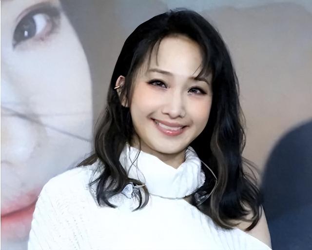 原来她早已离世！自己定墓园和寿衣，3200万遗产全给姐姐