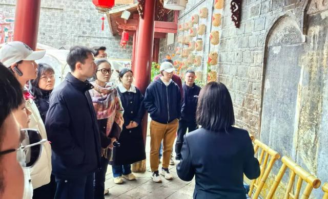 滇超燃动乌蒙 文旅踏春启幕——云贵川200名导游入昭“看滇超·游昭通”活动纪实