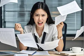 职场生存指南：巧妙表达不满，提升情商与沟通能力图片