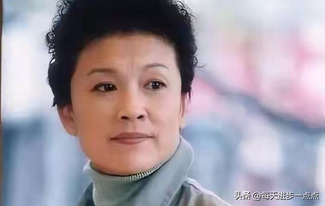 9月刚过仅5天，国家一级演员宋春丽，就给娱乐圈演员敲响警钟
