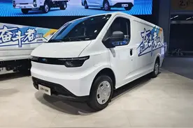 8.08万元起 又一款纯电轻客江铃E福顺来了图片