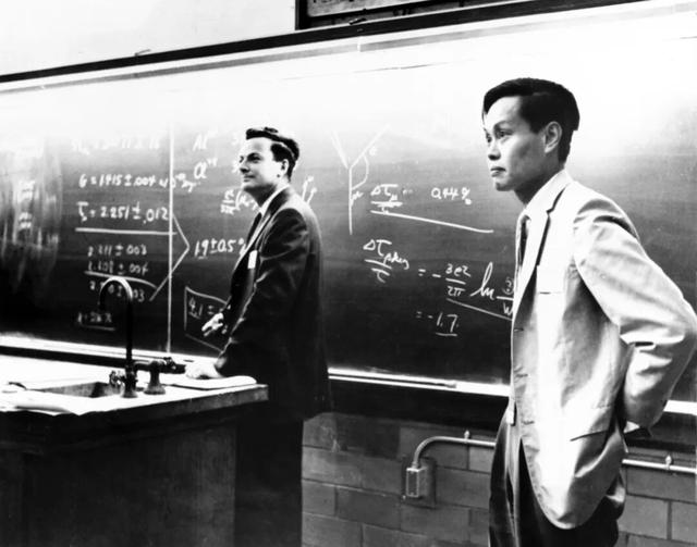 杨振宁的科学家慈善之道
