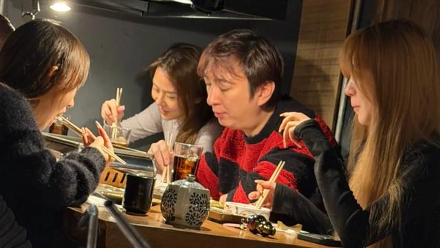 陪睡陪玩只是冰山一角！万达蒸发800亿后，王思聪再次传出大丑闻