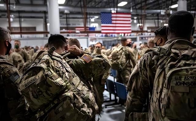 美国终于意识到不对劲！解放军不太可能武力统台，中国另有杀招？