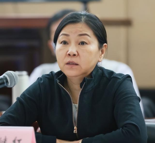 周继红也没想到，人民日报专访	，郭晶晶仅一句话就让自己口碑暴涨