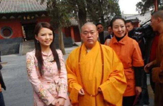李湘怎么也没想到，释永信刚塌房，自己就因“黑丝照”被牵连了